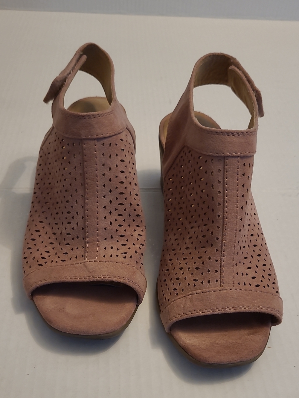 Sonoma Dusty Rose Perforated Slingback Sandals